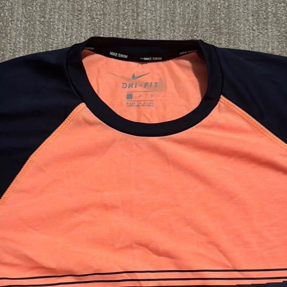 Nike Swim Dri-FIT Hydroguard Short Sleeve Shirt Orange/Navy Men's Size S UPF 40+ - Picture 4 of 12